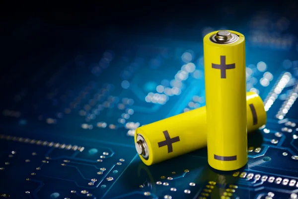 AI model identifies electrolyte conditions to reduce aluminium corrosion in batteries