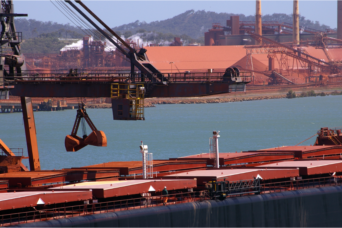 Bauxite flows face a Q4 slowdown as Guinea’s 150Mt export cap tightens supply